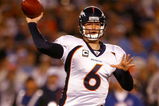 SAN DIEGO - DECEMBER 28:  Quarterback Jay Cutler #6 of the Denver Broncos throws a pass against the San Diego Chargers during the NFL game at Qualcomm Stadium on December 28, 2008 in San Diego, California.  (Photo by Jeff Gross/Getty Images)