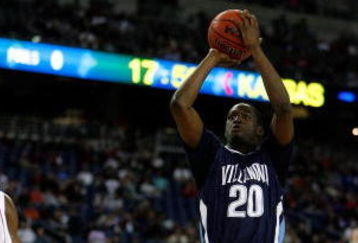DETROIT - MARCH 28:  Shane Clark #20 of the Villanova Wildcats against the Kansas Jayhawks during the Midwest Regional Semifinal of the 2008 NCAA Division I Men's Basketball Tournament at Ford Field on March 28, 2008 in Detroit, Michigan. Kansas won 72-57.  (Photo by Gregory Shamus/Getty Images)