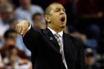 MEMPHIS, TN - MARCH 27:  Head coach Jeff Capel of the Oklahoma Sooners calls out while taking on the Syracuse Orange during the NCAA Men's Basketball Tournament South Regionals at the FedExForum on March 27, 2009 in Memphis, Tennessee.  (Photo by Joe Murphy/Getty Images)