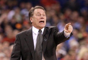 INDIANAPOLIS - MARCH 27:  Head coach Tom Izzo of the Michigan State Spartans coaches against the Kansas Jayhawks during the third round of the NCAA Division I Men's Basketball Tournament at the Lucas Oil Stadium on March 27, 2009 in Indianapolis, Indiana.  (Photo by Andy Lyons/Getty Images)