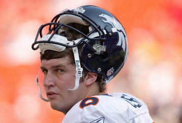KANSAS CITY - SEPTEMBER 28: Quarterback  Jay Cutler #6 of the Denver Broncos watches warms up before the game against the Kansas City Chiefs on September 28, 2008 at Arrowhead Stadium in Kansas City, Missouri. The Chiefs defeated the Broncos 33-19.  (Photo by: Jamie Squire/Getty Images)