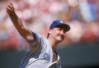 1990:  Pitcher Dave Stieb of the Toronto Blue Jays throws a pitch during a game. Mandatory Credit: Stephen Dunn  /Allsport