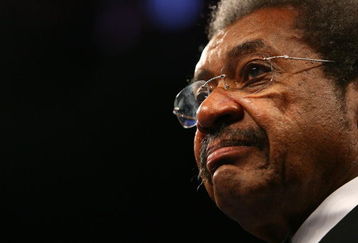 NEWARK, NJ - DECEMBER 11:  Boxing Promoter Don King stands in the ring prior to the fight between Joseph Agbeko and William Gonzalez for the IBF Bantamweight Championship fight on December 11, 2008 at The Prudential Center in Newark, New Jersey.  (Photo by Al Bello/Getty Images)