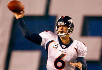 SAN DIEGO - DECEMBER 28:  Quarterback Jay Cutler #6 of the Denver Broncos throws a pass against the San Diego Chargers during the NFL game at Qualcomm Stadium on December 28, 2008 in San Diego, California. The Chargers defeated the Broncos 52--21.  (Photo by Jeff Gross/Getty Images)