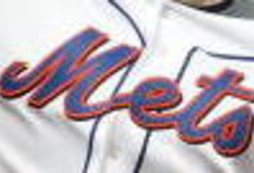 PORT ST LUCIE, FL - MARCH 01:  Pitcher J.J. Putz #22 of the New York Mets pitches against the Houston Astros during a spring training game at Tradition Field on March 1, 2009 in Port St Lucie, Florida. The Mets defeated the Astros 13-1.  (Photo by Doug Benc/Getty Images)