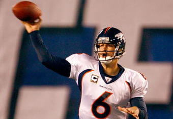 SAN DIEGO - DECEMBER 28:  Quarterback Jay Cutler #6 of the Denver Broncos throws a pass against the San Diego Chargers during the NFL game at Qualcomm Stadium on December 28, 2008 in San Diego, California. The Chargers defeated the Broncos 52--21.  (Photo by Jeff Gross/Getty Images)