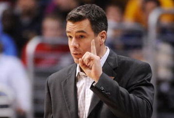 LOS ANGELES, CA - MARCH 12:  Head Coach Tony Bennett of the Washington State Cougars instructs his team during their game against the UCLA Bruins in the Pacific Life Pac-10 Men's Basketball Tournament at the Staples Center on March 12, 2009 in Los Angeles, California.  (Photo by Harry How/Getty Images)