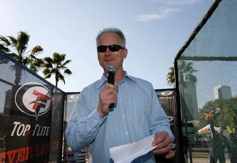 TAMPA, FL - JANUARY 30:  Kenny Mayne handles the microphone just prior to the start of the Top Flite Long Drive Contest for Charity at the Andreychuks Grille on January 30, 2009 in Tampa, Florida.  (Photo by J. Meric/Getty Images for Top Flite)