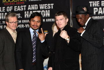 HOLLYWOOD - MARCH 30:  Trainer Freddie Roach, professional boxer Manny Pacquiao, professional boxer Ricky Hatton and trainer Floyd Mayweather attend 'The Battle of East and West', a promotion for the May 2, 2009 World Junior Welterweight Championship boxing match held at the Roosevelt Hotel on March 30, 2009 in Hollywood, California.  (Photo by Alberto E. Rodriguez/Getty Images)