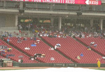 Snow_at_great_american_ballpark_crop_340x234