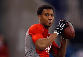 INDIANAPOLIS, IN - FEBRUARY 22:  Quarterback Pat White of West Virginia passes the football during the NFL Scouting Combine presented by Under Armour at Lucas Oil Stadium on February 22, 2009 in Indianapolis, Indiana. (Photo by Scott Boehm/Getty Images)