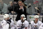 DENVER - JANUARY 16:  Head coach Craig MacTavish leads the Edmonton Oilers against the Colorado Avalanche during NHL action at the Pepsi Center on January 16, 2009 in Denver, Coloado. The Oilers defeated the Avalanche 3-2.  (Photo by Doug Pensinger/Getty Images)