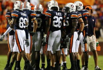 AUBURN, AL - SEPTEMBER 20:  The special teams unit of the Auburn Tigers prepare for a kick-off after the offense scored against the LSU Tigers at Jordan-Hare Stadium on September 20, 2008 in Auburn, Alabama. LSU defeated Auburn 26-21.  (Photo by Doug Benc/Getty Images)
