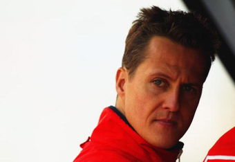 29 Jan 2002:  Ferrari driver Michael Schumacher of Germany during the Formula One Grand Prix testing at the Circuit De Catalunya in Barcelona, Spain. DIGITAL IMAGE \ Mandatory Credit: Mark Thompson/Getty Images