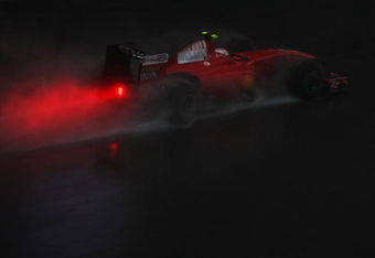 KUALA LUMPUR, MALAYSIA - APRIL 05:  Kimi Raikkonen of Finland and Ferrari drives during the Malaysian Formula One Grand Prix at the Sepang Circuit on April 5, 2009 in Kuala Lumpur, Malaysia.  (Photo by Mark Thompson/Getty Images)