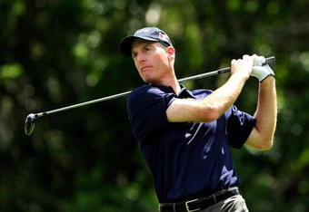 PALM HARBOR, FL - MARCH 19:  Jim Furyk plays a shot on the 6th hole during the first round of the Transitions Championship at the Innisbrook Resort and Golf Club on March 19, 2009 in Palm Harbor, Florida.  (Photo by Sam Greenwood/Getty Images)