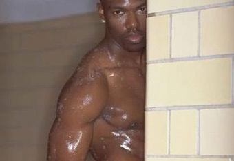 Terrell_owens_01_crop_340x234