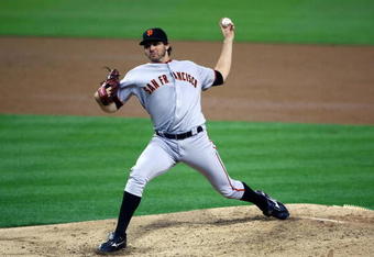 SAN DIEGO - SEPTEMBER 14:  Starting Pitcher Barry Zito #75 of the San Francisco Giants pitches against the San Diego Padres during their MLB Game on September 14, 2007 at Petco Park in San Diego, California.  (Photo by Donald Miralle/Getty Images)