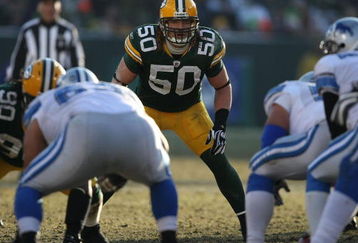 GREEN BAY, WI - DECEMBER 28: A.J. Hawk #50 of the Green Bay Packers awaits the snap against the Detroit Lions on December 28, 2008 at Lambeau Field in Green Bay, Wisconsin. The Packers defeated the Lions 31-21. The Packers defeated the Lions 31-21. (Photo by Jonathan Daniel/Getty Images)