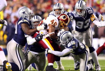 LANDOVER, MD - NOVEMBER 16:  Ladell Betts #46 of the Washington Redskins runs out of room to run the ball by the defense of the Dallas Cowboys during their game on November 16, 2008 at FedEx Field in Landover, Maryland.  (Photo by Jim McIsaac/Getty Images)