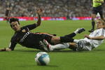 MADRID, SPAIN - APRIL 21:  David Silva (L) of Valencia is tackled by Michel Salgado of Real Madrid during the Primera Liga match between Real Madrid and Valencia at the Santiago Bernabeu stadium on April 21, 2007 in Madrid, Spain.  (Photo by Denis Doyle/Getty Images)