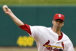 ST. LOUIS - APRIL 9:  Starting pitcher Chris Carpenter #29 of the St. Louis Cardinals throws against the Pittsburgh Pirates on April 9, 2009 at Busch Stadium in St. Louis, Missouri. The Cardinals beat the Pirates 2-1.  (Dilip Vishwanat/Getty Images)