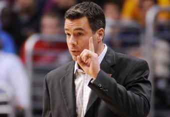 LOS ANGELES, CA - MARCH 12:  Head Coach Tony Bennett of the Washington State Cougars instructs his team during their game against the UCLA Bruins in the Pacific Life Pac-10 Men's Basketball Tournament at the Staples Center on March 12, 2009 in Los Angeles, California.  (Photo by Harry How/Getty Images)