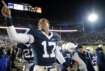 STATE COLLEGE, PA - NOVEMBER 22:  Darryl Clark #17 of the Penn State Nittany Lions celebrates after clinching the Big Ten title and a bid to the Rose Bowl after the game against the Michigan State Spartans on November 22, 2008 at Beaver Stadium in State College, Pennsylvania.(Photo by Joe Sargent/Getty Images)