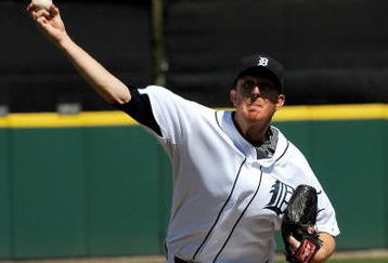 LAKELAND, FL - MARCH 05:  Pitcher Zach Miner #31 of the Detroit Tigers throws during a spring training game against the Washington Nationals at Joker Marchant Stadium on March 5, 2009 in Lakeland, Florida.  (Photo by Sam Greenwood/Getty Images)