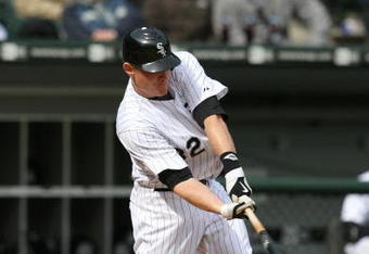 CHICAGO - APRIL 09:  Brian Anderson #32 of the Chicago White Sox bats against the Kansas City Roayls at U.S. Cellular Field on April 9, 2009 in Chicago, Illinois. The Royals won 2-1. (Photo by Jonathan Daniel/Getty Images)