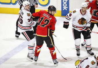 CALGARY, CANADA - FEBRUARY 5: Jarome Iginla #12 of the Calgary Flames skates against the Chicago Blackhawks on February 5, 2009 at Pengrowth Saddledome in Calgary, Alberta, Canada. (Photo by Dale MacMillan/Getty Images)