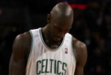 BOSTON - FEBRUARY 08:  Paul Pierce #34 and Kevin Garnett #5 of the Boston Celtics react after losing to the San Antonio Spurs on February 8, 2009 at TD Banknorth Garden in Boston, Massachusetts. The Spurs defeated the Celtics 105-99. NOTE TO USER: User expressly acknowledges and agrees that, by downloading and or using this Photograph, user is consenting to the terms and conditions of the Getty Images License Agreement.  (Photo by Elsa/Getty Images)