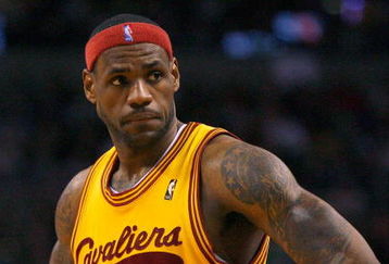 BOSTON, MA - MARCH 6: LeBron James #23 of the Cleveland Cavaliers reacts in the fourth quarter during a game against the Boston Celtics at the TD Banknorth Garden on March 6, 2009 in Boston, Massachusetts. The Celtics won 105-94. NOTE TO USER: User expressly acknowledges and agrees that, by downloading and/or using this Photograph, user is consenting to the terms and conditions of the Getty Images License Agreement. (Photo by Jim Rogash/Getty Images)