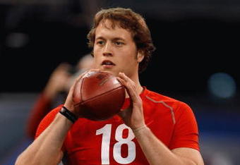 INDIANAPOLIS, IN - FEBRUARY 22:  Quarterback Matthew Stafford of USC passes the football during the NFL Scouting Combine presented by Under Armour at Lucas Oil Stadium on February 22, 2009 in Indianapolis, Indiana. (Photo by Scott Boehm/Getty Images)