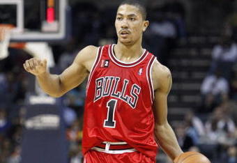 CHARLOTTE, NC - MARCH 3:  Derrick Rose #1 of the Chicago Bulls dribbles the ball against the Charlotte Bobcats during their game at Time Warner Cable Arena on March 3, 2009 in Charlotte, North Carolina.  NOTE TO USER: User expressly acknowledges and agrees that, by downloading and/or using this Photograph, user is consenting to the terms and conditions of the Getty Images License Agreement. (Photo by: Streeter Lecka/Getty Images)