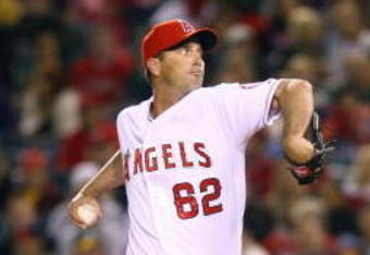 ANAHEIM, CA - APRIL 08:  Scot Shields #62 of the Los Angeles Angels of Anaheim throws a pitch against the Oakland Athletics at Angel Stadium on April 8, 2009 in Anaheim, California. The Athletics defeated the Angels 6-4.  (Photo by Jeff Gross/Getty Images)