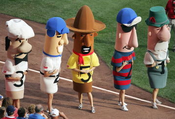 MILWAUKEE - SEPTEMBER 29: Italian Sausage,Hot Dog,Chorizo,Polish Sausage and Bratwurst get ready for the Sausage Race during the game between the San Diego Padres and the Milwaukee Brewers on September 29, 2007 at Miller Park in Milwaukee, Wisconsin. The Brewers defeated the Padres 4-3 in 11 innings. (Photo by Jonathan Daniel/Getty Images)