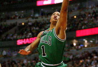 CHICAGO - MARCH 17: Derrick Rose #1 of the Chicago Bulls puts up a shot against the Boston Celtics on March 17, 2009 at the United Center in Chicago, Illinois. The Bulls defeated the Celtics 127-121. NOTE TO USER: User expressly acknowledges and agreees that, by downloading and/or using this Photograph, User is consenting to the terms and conditions of the Getty Images License Agreement. (Photo by Jonathan Daniel/Getty Images)
