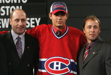 OTTAWA, ONT - JULY 30:  Fifth overall draft pick Carey Price of the Montreal Canadiens poses with team general manager Bob Gainey (L) and director of player personnel Trevor Timmins (R) after being selected during the 2005 National Hockey League Draft on July 30, 2005 at the Westin Hotel in Ottawa, Canada.  (Photo by Bruce Bennett/Getty Images)