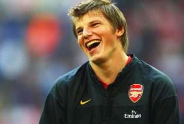 LONDON - APRIL 18: Andrei Arshavin of Arsenal smiles during the FA Cup sponsored by E.ON Semi Final match between Arsenal and Chelsea at Wembley Stadium on April 18, 2009 in London, England.  (Photo by Phil Cole/Getty Images)