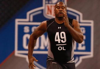 INDIANAPOLIS, IN - FEBRUARY 21:  Offensive lineman Jason Smith of Baylor runs the 40 yard dash during the NFL Scouting Combine presented by Under Armour at Lucas Oil Stadium on February 21, 2009 in Indianapolis, Indiana. (Photo by Scott Boehm/Getty Images)