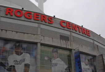 TORONTO - APRIL 6:  The C.N. Tower stands above Rogers Centre prior to the Detorit Tigers taking on Toronto Blue Jays during their Opening Day game April 6, 2009 in Toronto, Ontario, Canada. (Photo By A.J. Messier/Getty Images)