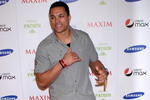 TAMPA, FL - JANUARY 30:  Tony Gonzalez of the Kansas City Chiefs arrives for the Maxim Magazine Super Bowl XLIII party at The Ritz Ybor on January 30, 2009 in Tampa, Florida.  (Photo by Tim Boyles/Getty Images)