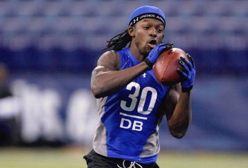 INDIANAPOLIS, IN - FEBRUARY 24:  Defensive back Sherrod Martin of Troy catches the football in practice drills during the NFL Scouting Combine presented by Under Armour at Lucas Oil Stadium on February 24, 2009 in Indianapolis, Indiana. (Photo by Scott Boehm/Getty Images)