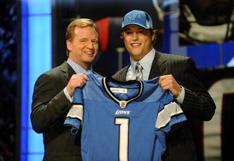 NEW YORK - APRIL 25:  NFL Commissioner Roger Goodell stands with Detroit Lions #1 draft pick Matthew Stafford at  Radio City Music Hall for the 2009 NFL Draft on April 25, 2009 in New York City  (Photo by Jeff Zelevansky/Getty Images)