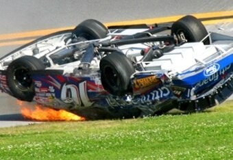 Kenseth_wreck_crop_340x234