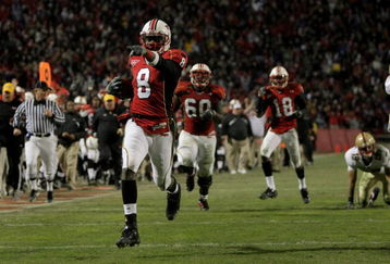 COLLEGE PARK, MD - NOVEMBER 10:  Darrius Heyward-Bey #8 of the Maryland Terrapins begins to celebrate as he scored on 37 yard reverse against the Boston College Eagles in the fourth quarter at Byrd Stadium on November 10, 2007 in College Park, Maryland. (Photo by Doug Pensinger/Getty Images)