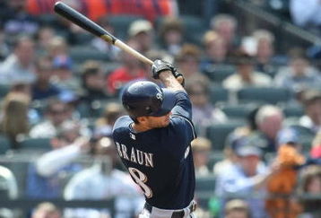 NEW YORK - APRIL 19:  Ryan Braun #8 of the Milwaukee Brewers at bat against the New York Mets at Citi Field on April 19, 2009 in the Flushing neighborhood of the Queens borough of New York City.  (Photo by Nick Laham/Getty Images)