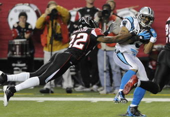 ATLANTA - NOVEMBER 23: Cornerback Chevis Jackson #22 of the Atlanta Falcons defends against a pass by the Carolina Panthers at the Georgia Dome on November 23, 2008 in Atlanta, Georgia.  (Photo by Al Messerschmidt/Getty Images) 
