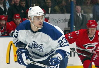 TORONTO - MARCH 27: Alexei Ponikarovski #23 of the Toronto Maple Leafs looks for the puck during the game against the Carolina Hurricanes at the Air Canada Centre on March 27, 2007 in Toronto, Ontario. (Photo By Bruce Bennett/Getty Images)